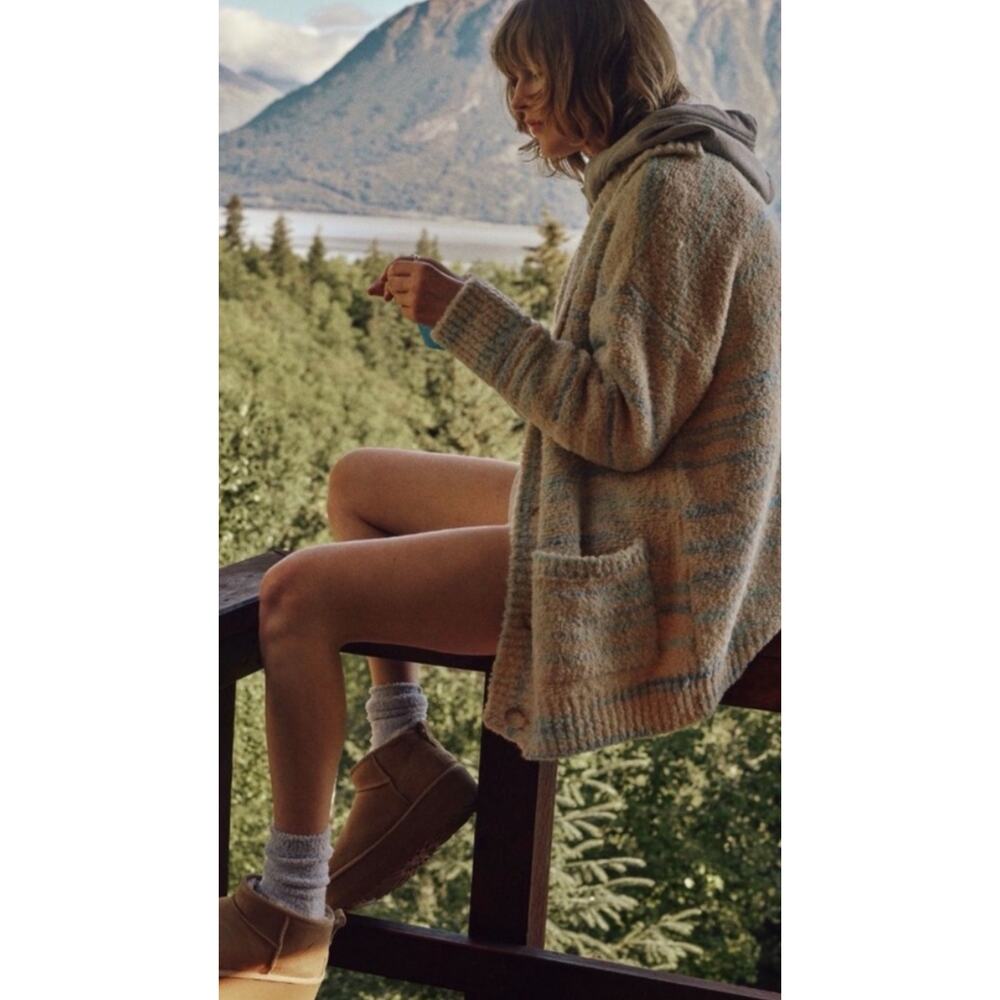 Anthropologie Pilcro Oversized Cardigan Sweater - Picture 4 of 5